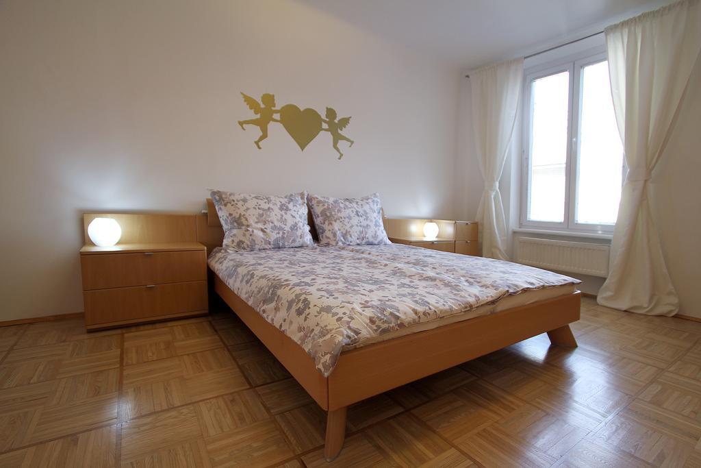 Top Location Vienna Marc Aurel Cameră foto
